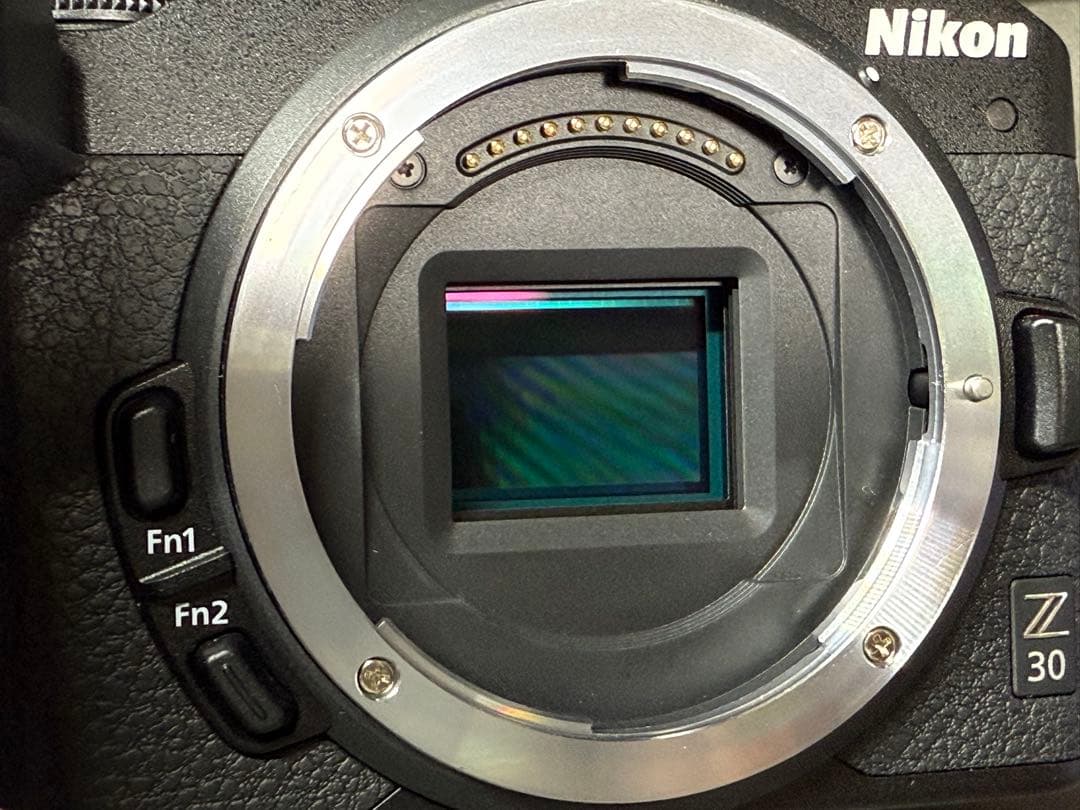 Nikon Z30 ミラーレスカメラ　美品