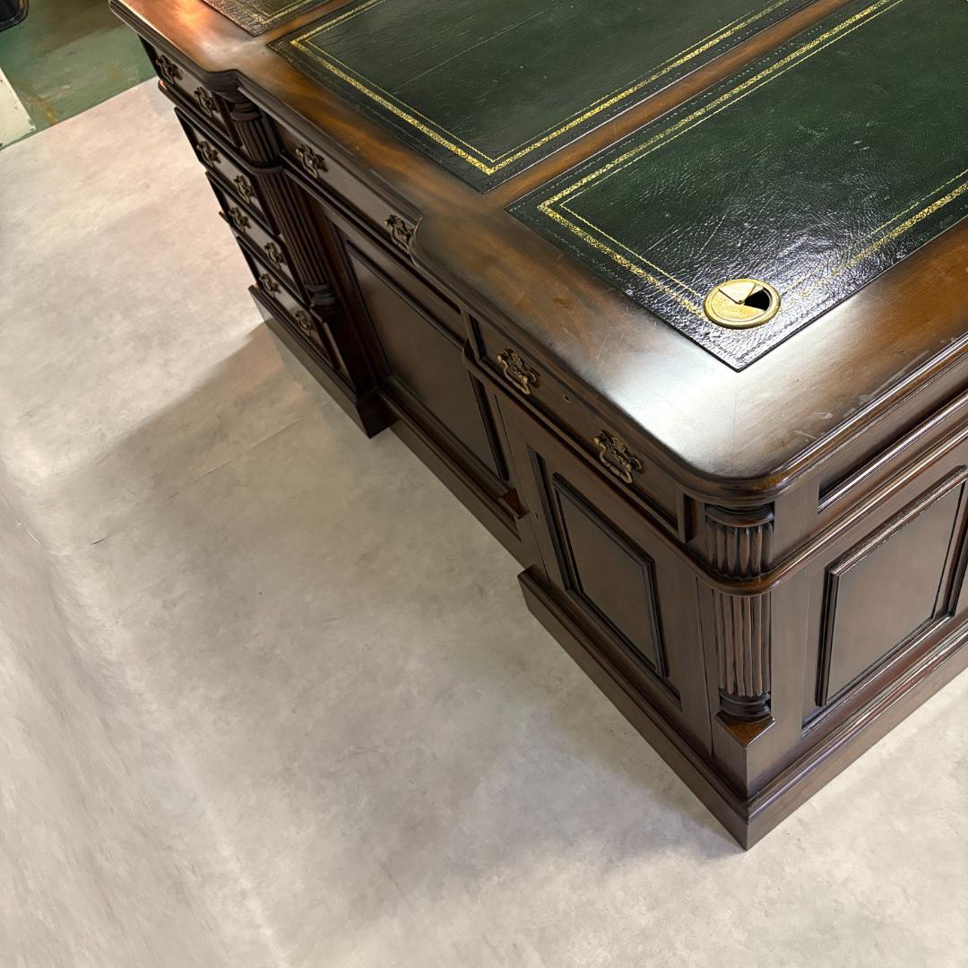 プレジデントデスク 両袖 デスク　アンティーク マホガニー 社長デスク