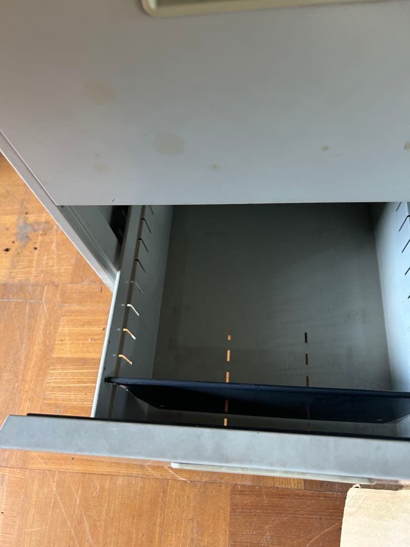 本日限定価格　KOKUYO 鉄製　机　オフィスデスク　送料込み