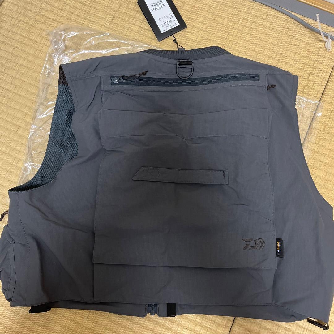 ダイワ　ネイティブクリークベスト XL グレー【未使用品】