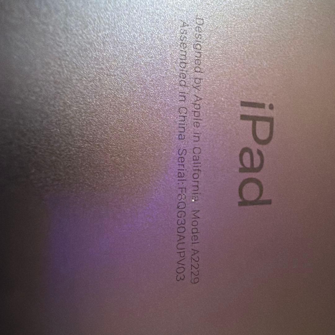 iPad Pro 4世代12.9インチ ( A2229)