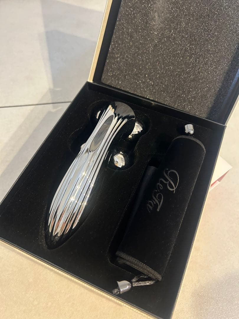 ReFa 4 CARAT RAY 美顔器