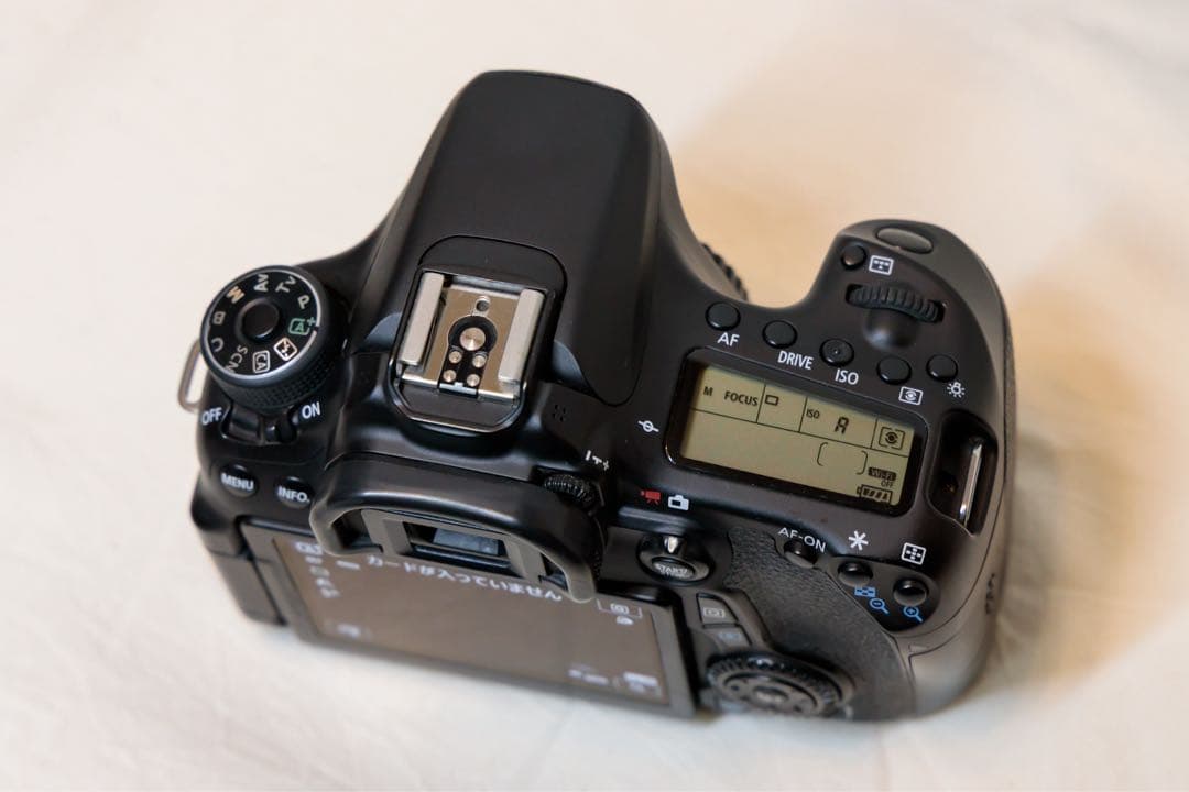 Canon EOS 70D EFs18-135mmレンズキット