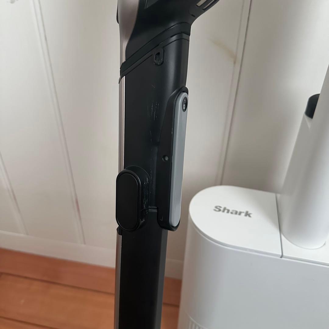 掃除機・クリーナー Shark EVOPOWER SYSTEM iQ+ CS851JMVA