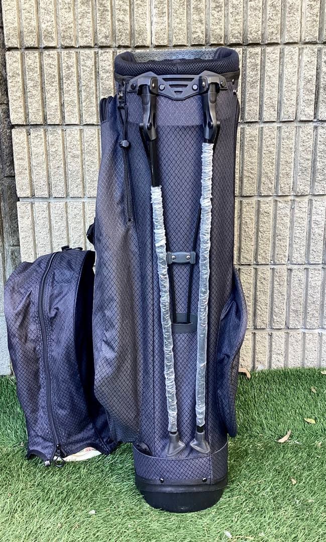 OAKLEY オークリースタンドキャディバッグ