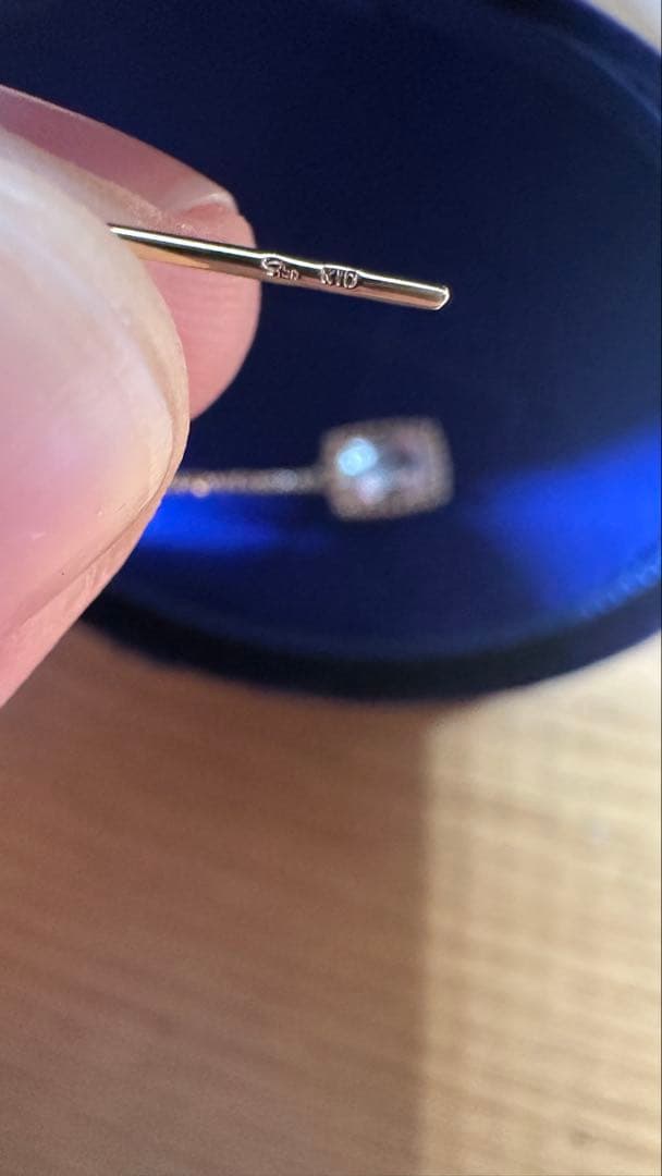 スタージュエリー k10大粒　ホワイトトパーズ ピアス(片耳用)