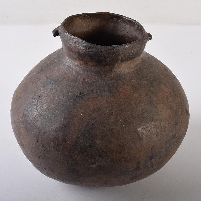 弥生式土器　黒釉　双耳丸瓶　壷　時代箱付　V　R8584B