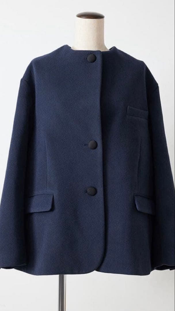 ※値下げ　FORME ノーカラージャケット　東原亜紀　金子綾