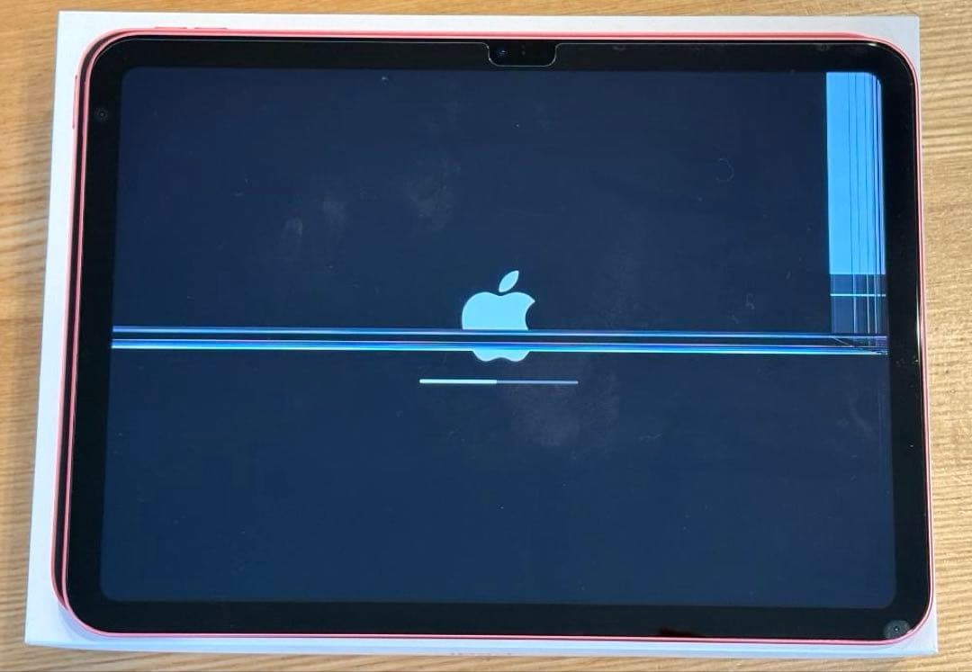 iPad第11世代 ピンク 128GB 液晶割れ【ジャンク品】