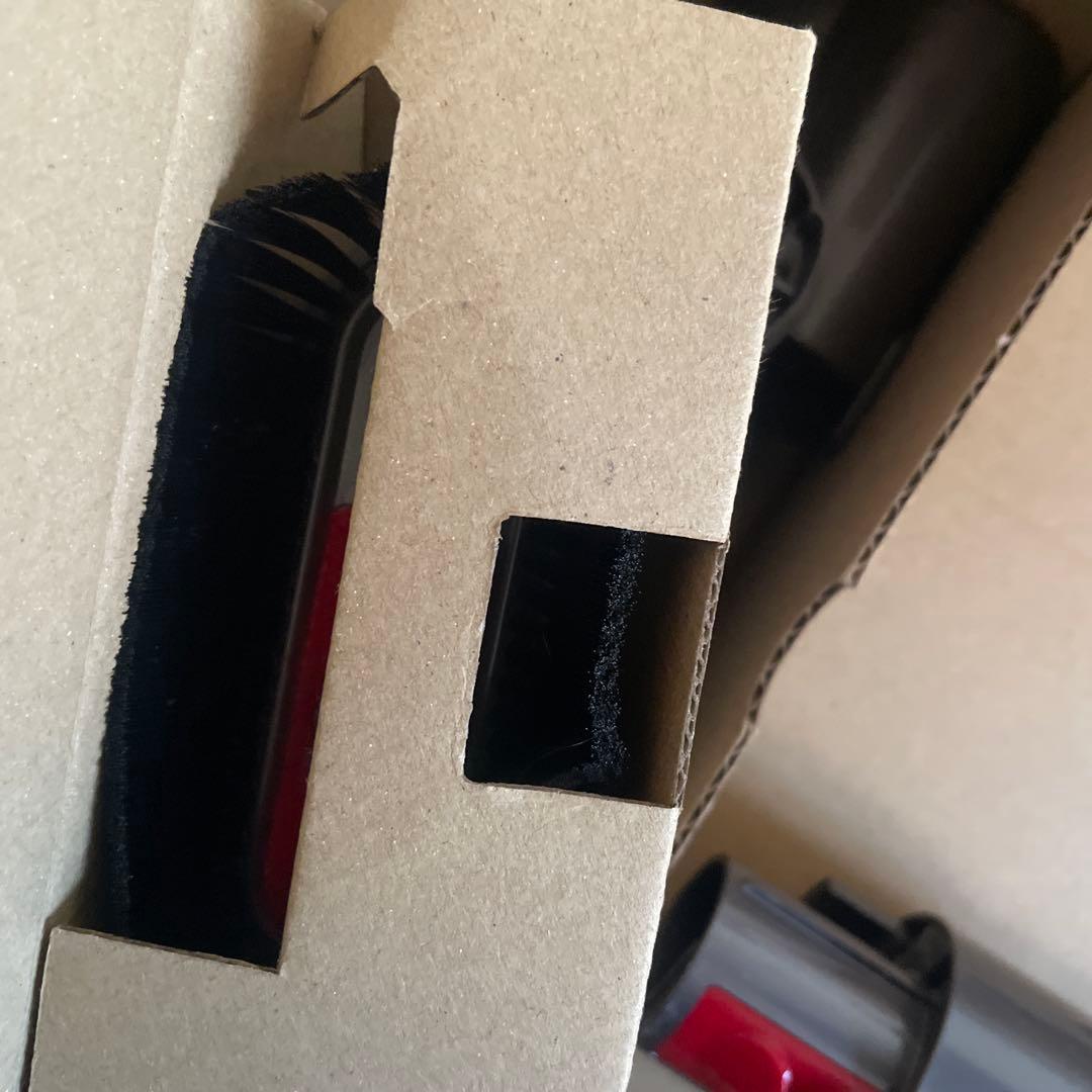 【GREEN GREEN 】Dyson V11 fluffyジャンク品