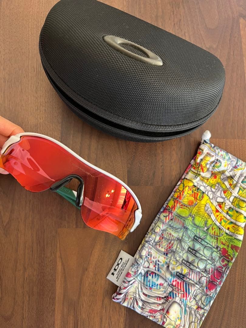 【オークリー】レーダーロックカスタムサングラス