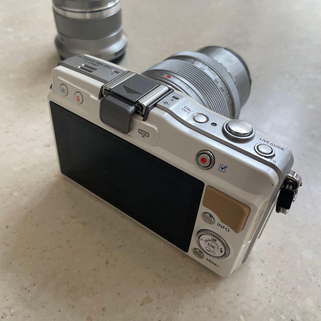 OLYMPUS E-PM2 ミラーレス一眼 レンズ2本セット