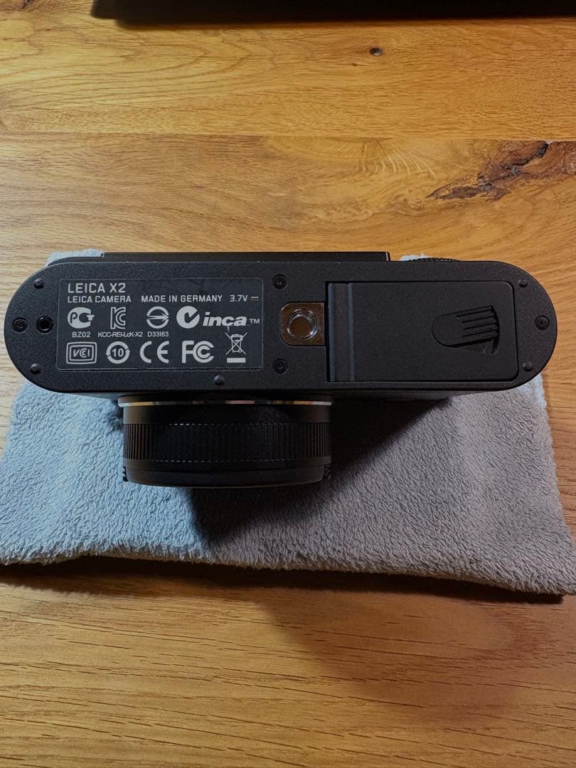 美品 LEICA X2 ＋VF2ファインダーなど備品多数