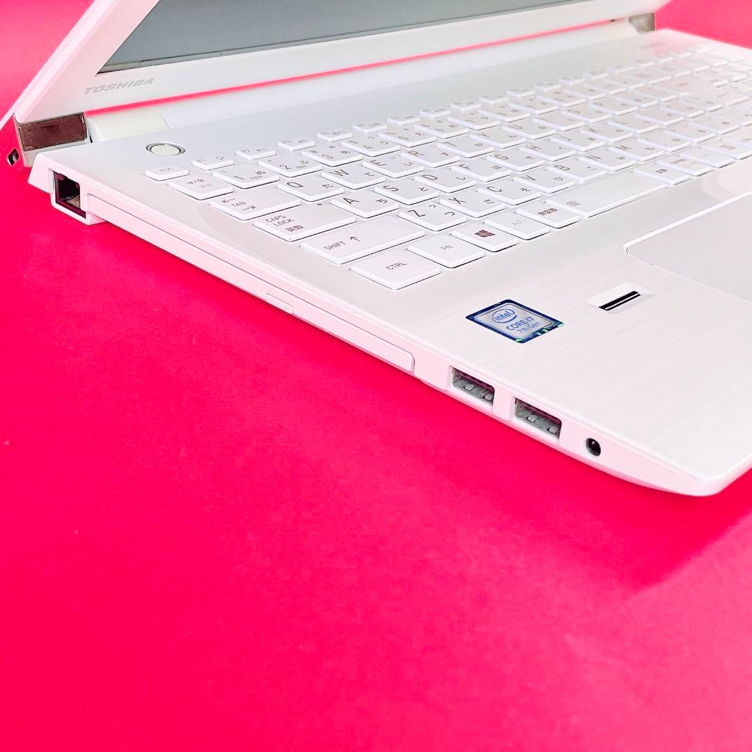 Corei7✨️薄型ノートパソコン✨️可愛い白！高性能16GBカメラSSDブルーレイ