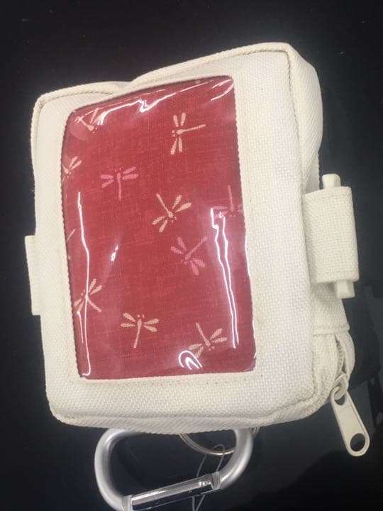 チケットホルダー　2個セット　白と赤　Black Lip's スノボー　リフト