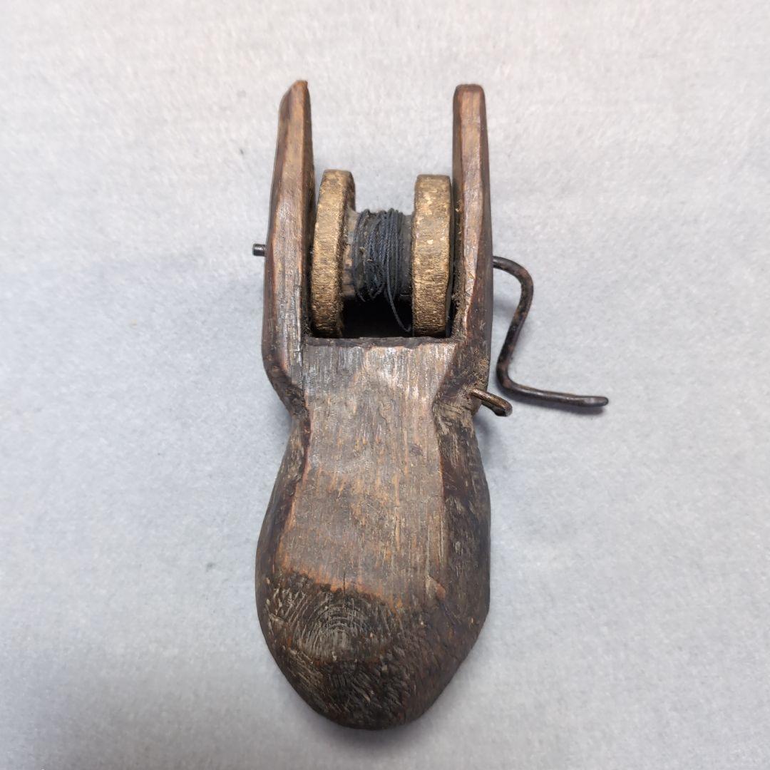 李朝 木製 墨壺 李朝墨壺 李朝木工品 李朝家具　木工品　ネズミ型墨壺