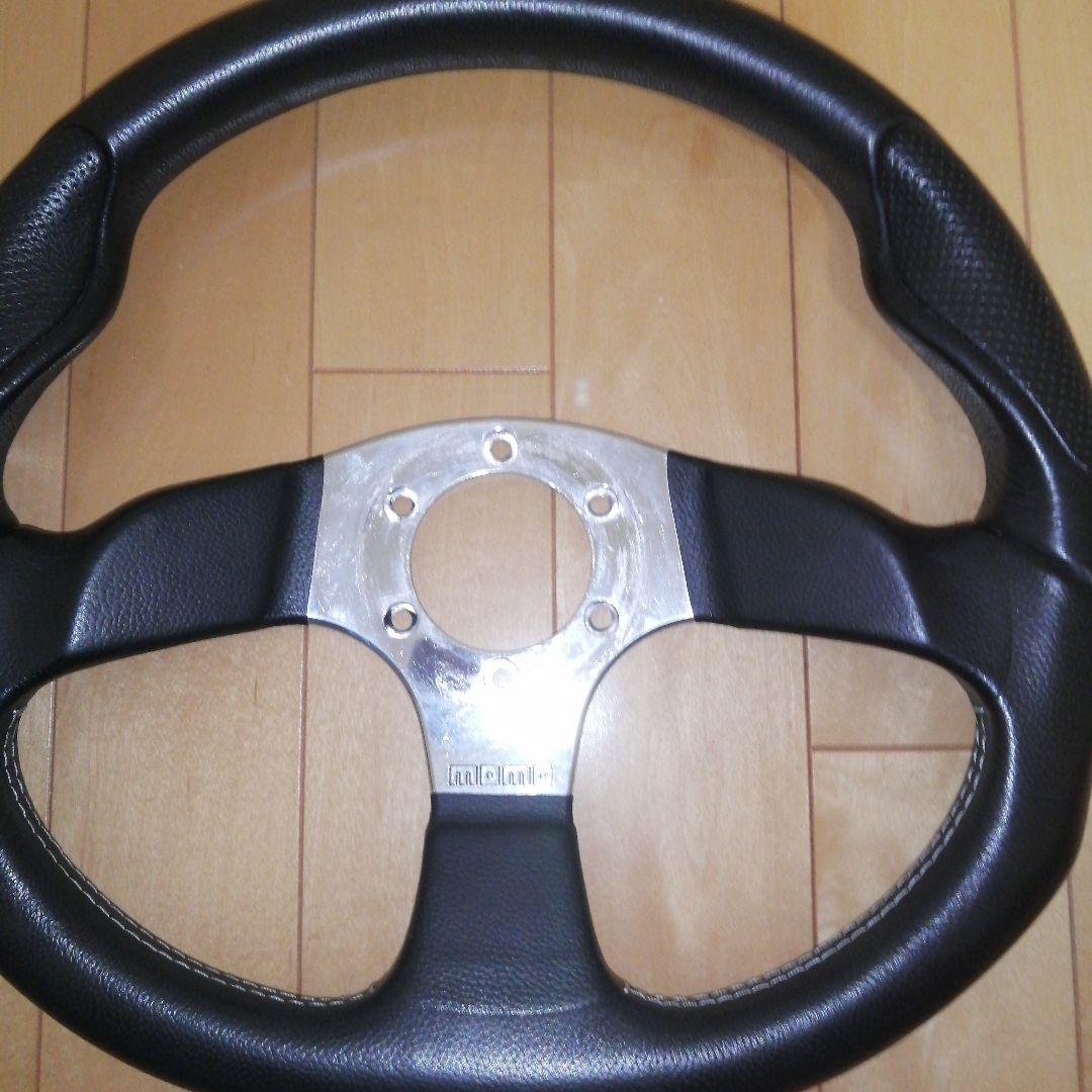 さ*と様 MOMO ステアリング・ハンドル本体 3スポーク ブラック　コマンド