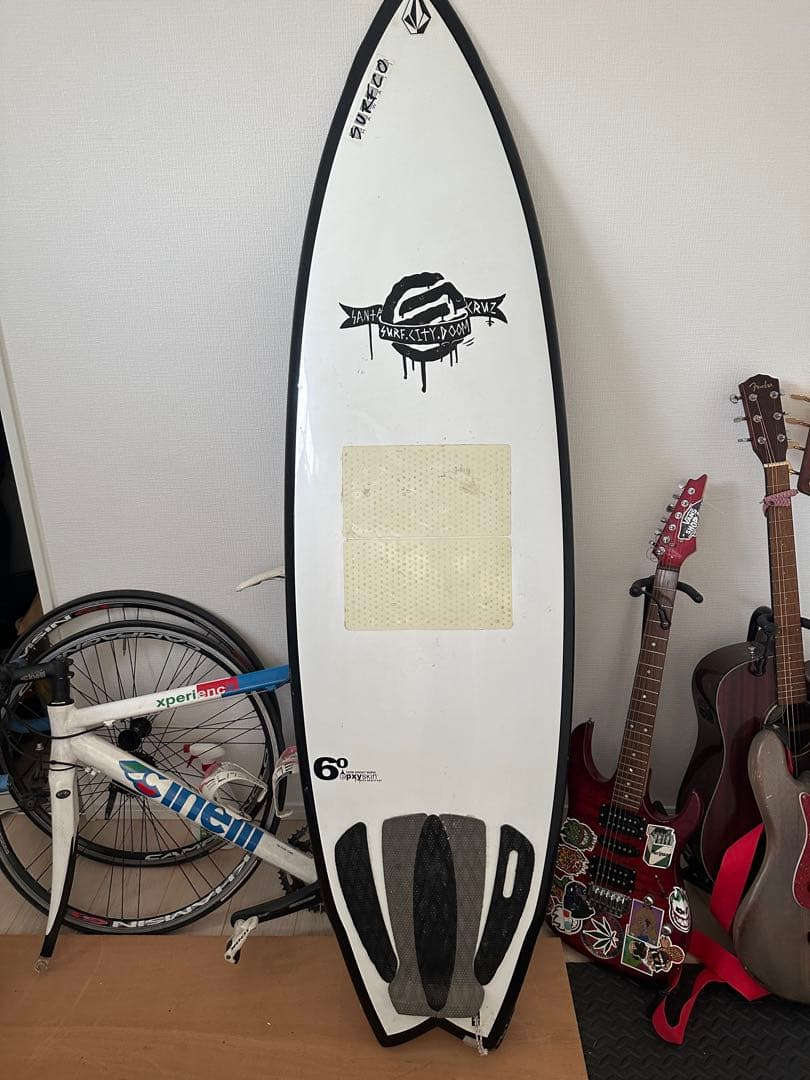 SANTA CRUZ ショートボード 黒