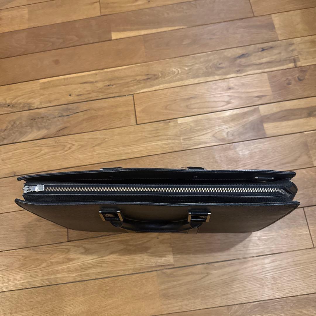 VUITTON ビジネスバッグ