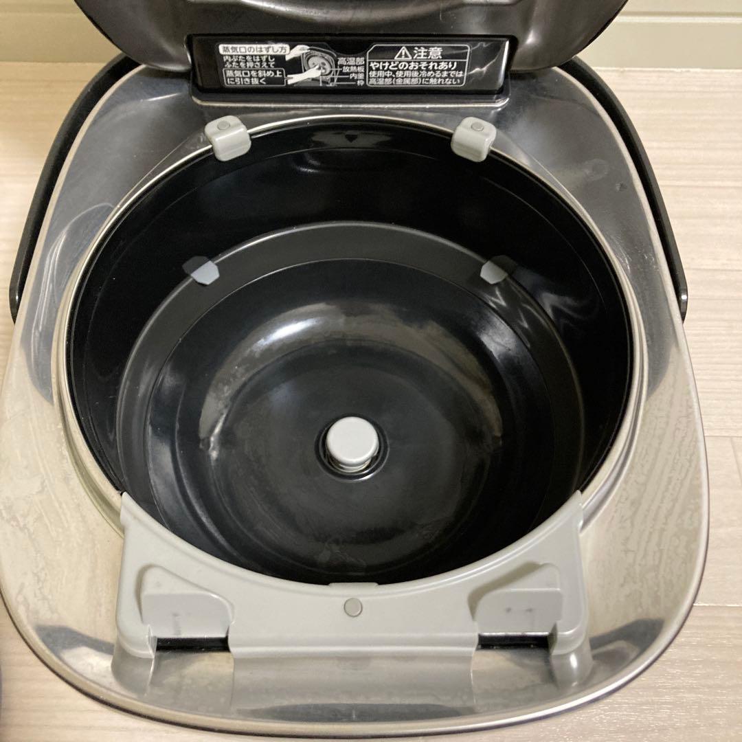 【美品】TOSHIBA 炊飯器 炎匠炊き 5.5 RC-10VSR 真空IH