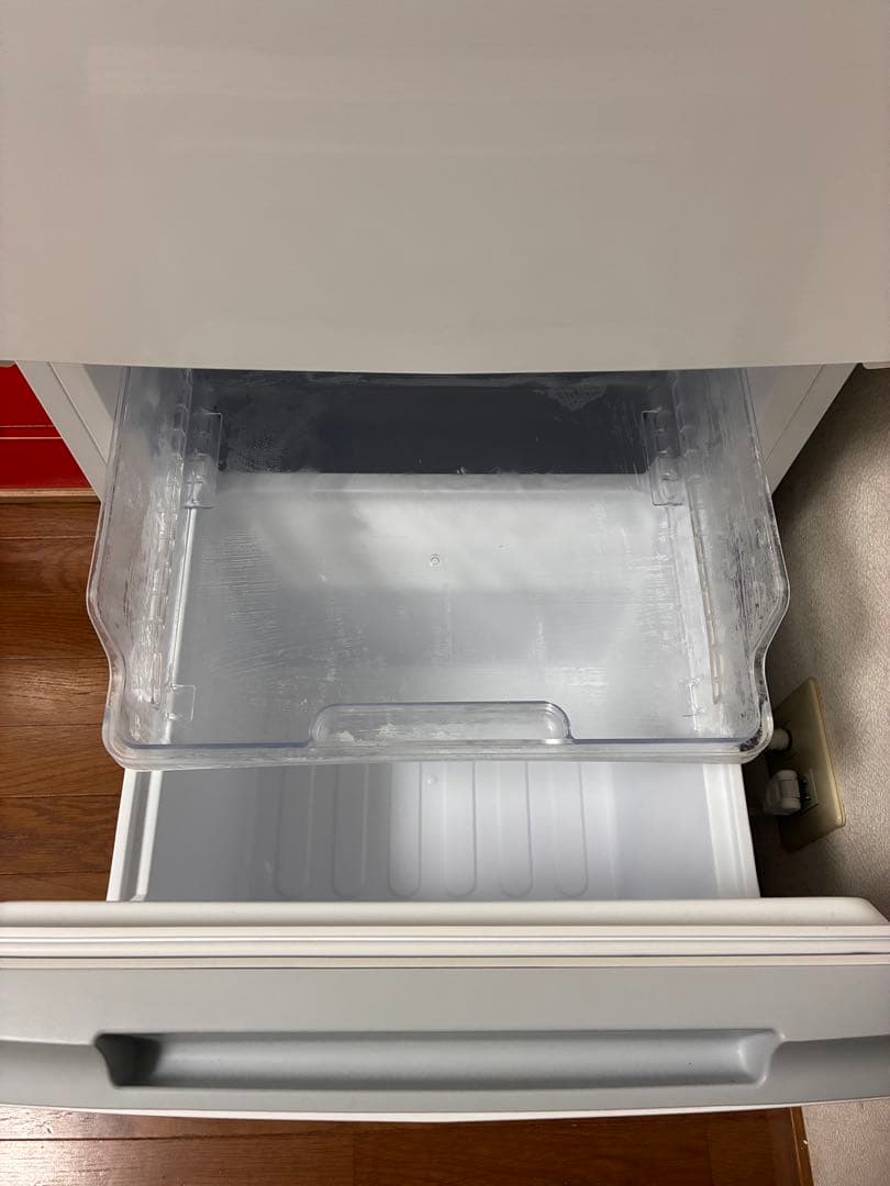 【超美品】シャープ製ノンフロン冷凍冷蔵庫 SJ-15E8-KW