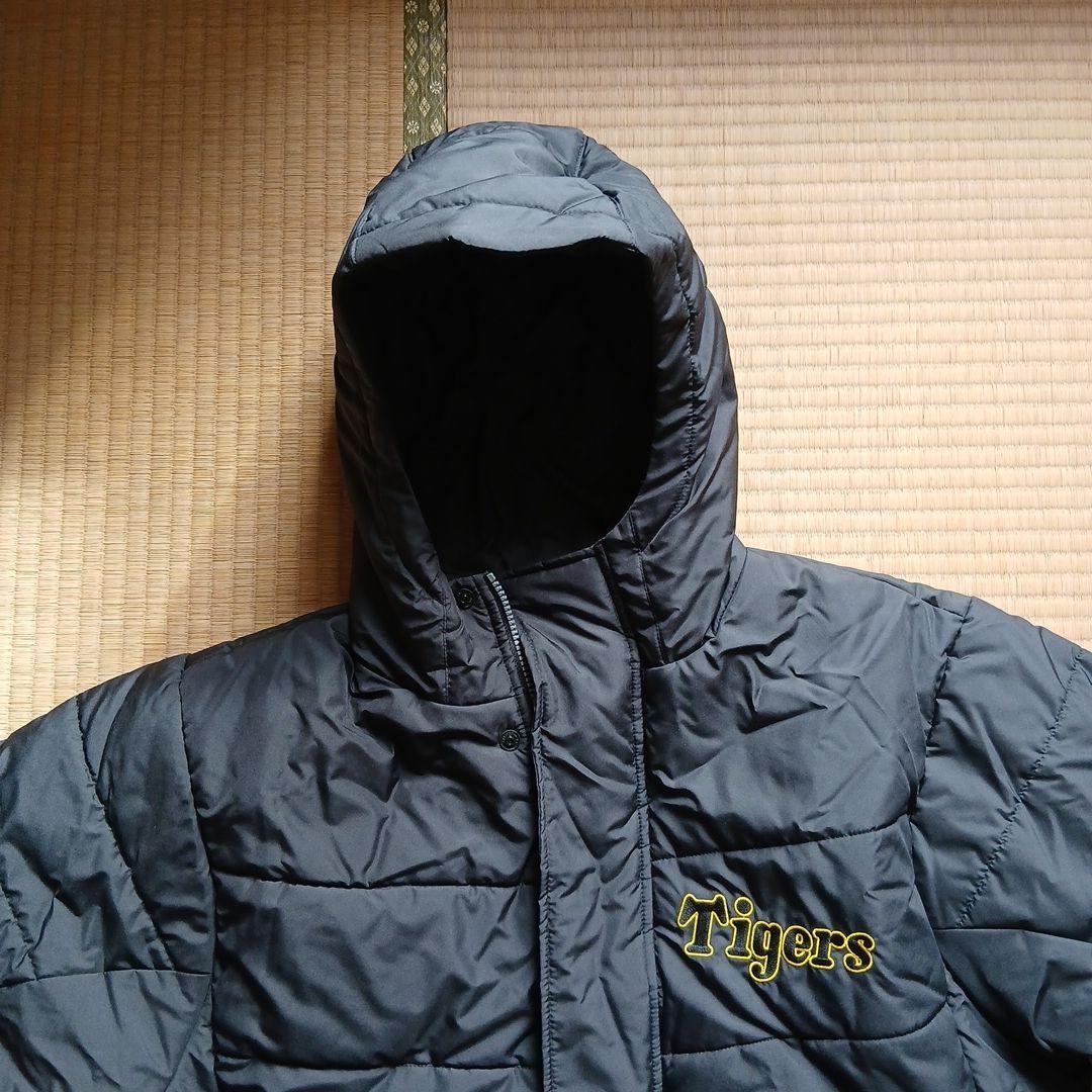 【新品 未使用】ダイヤモンドプラス　中綿 ロングコート　阪神タイガース