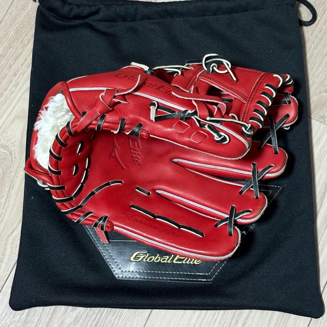 美品 MIZUNO グローバルエリート 大人用 軟式 内外野手グローブ 専用袋付