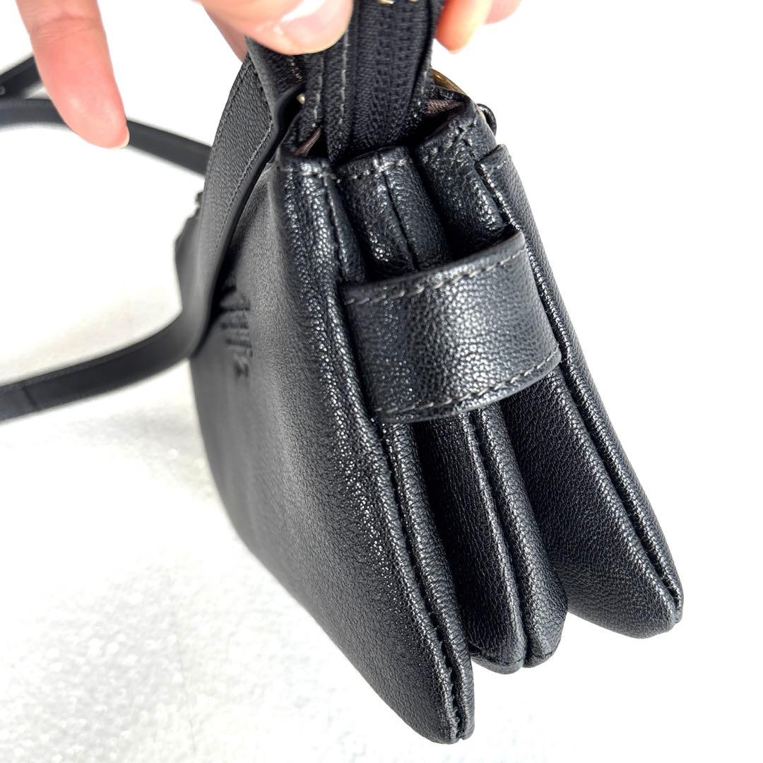 専用【極美品】Dakota　ダコタ　アミューズ　お財布ポシェット　ショルダー