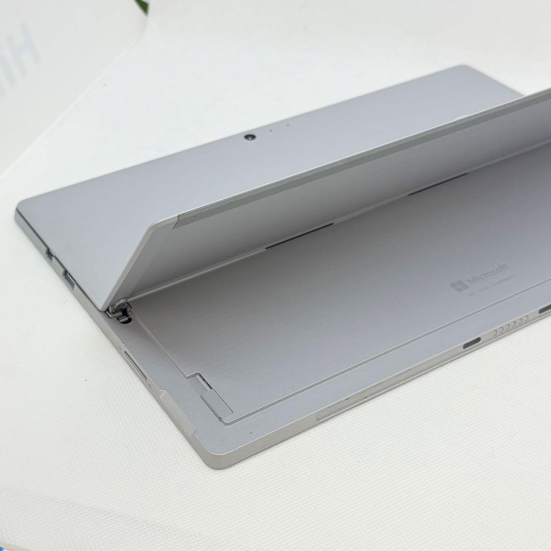 【良品】Surface Pro5 i5 / 4GB / 128GBLTEモデル