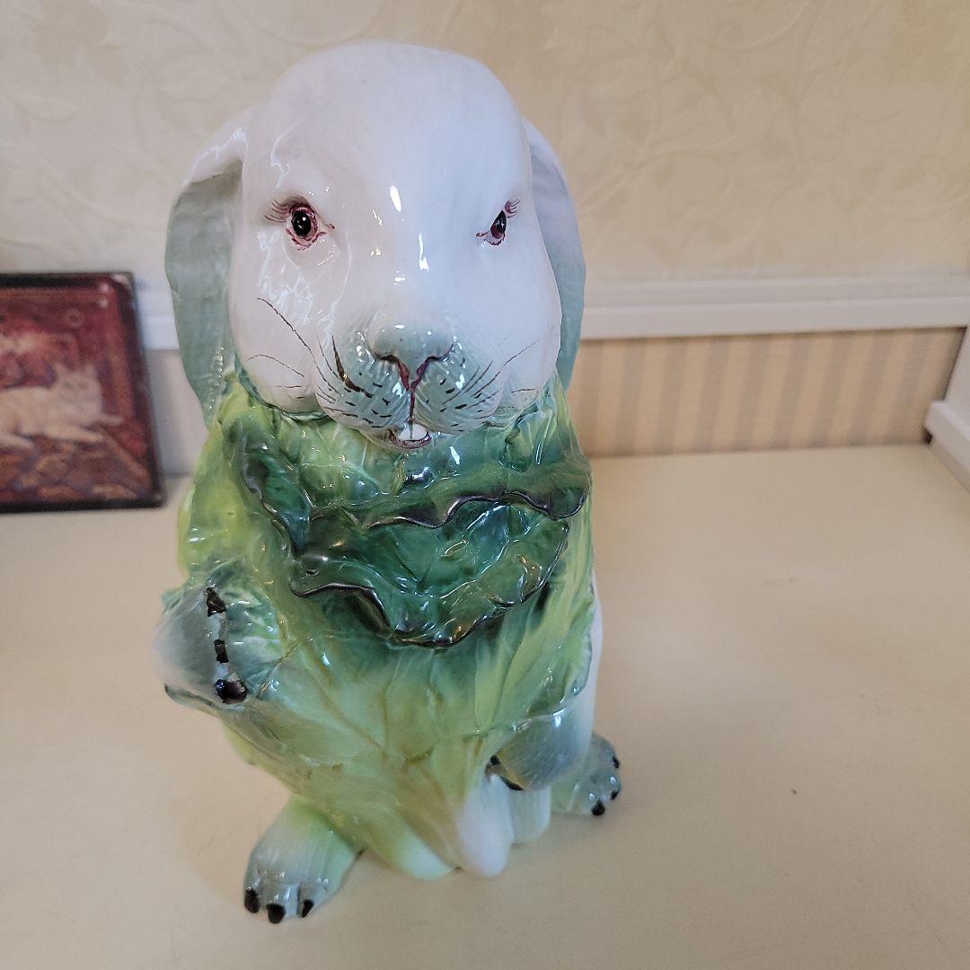 ウサギの置物　陶器製　ヴィンテージ　垂れ耳ウサギのオブジェ　希少