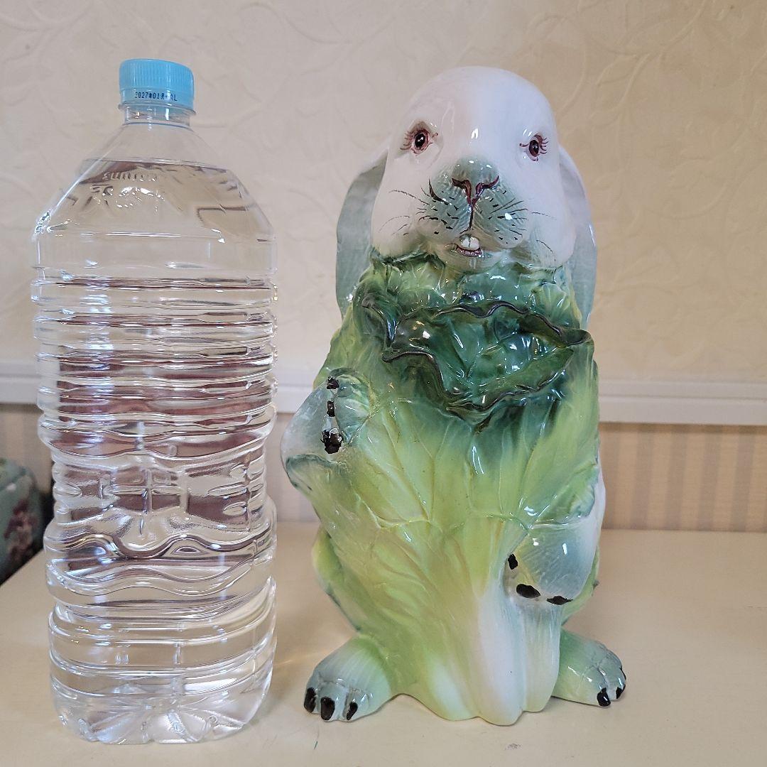 ウサギの置物　陶器製　ヴィンテージ　垂れ耳ウサギのオブジェ　希少