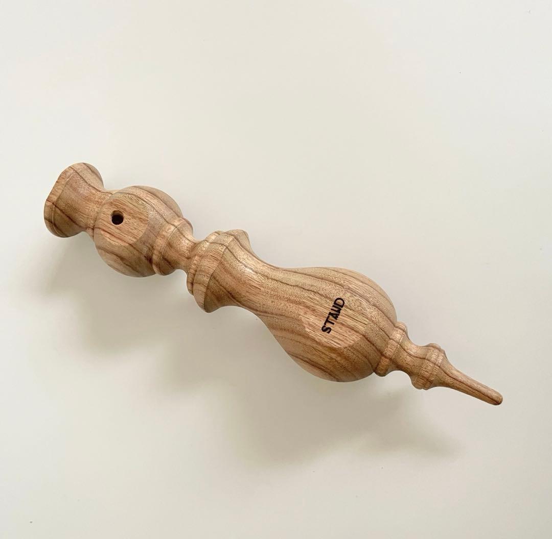 新品未使用 STAND 壁掛けフラワーベース クスノキ 花器 木製 花瓶