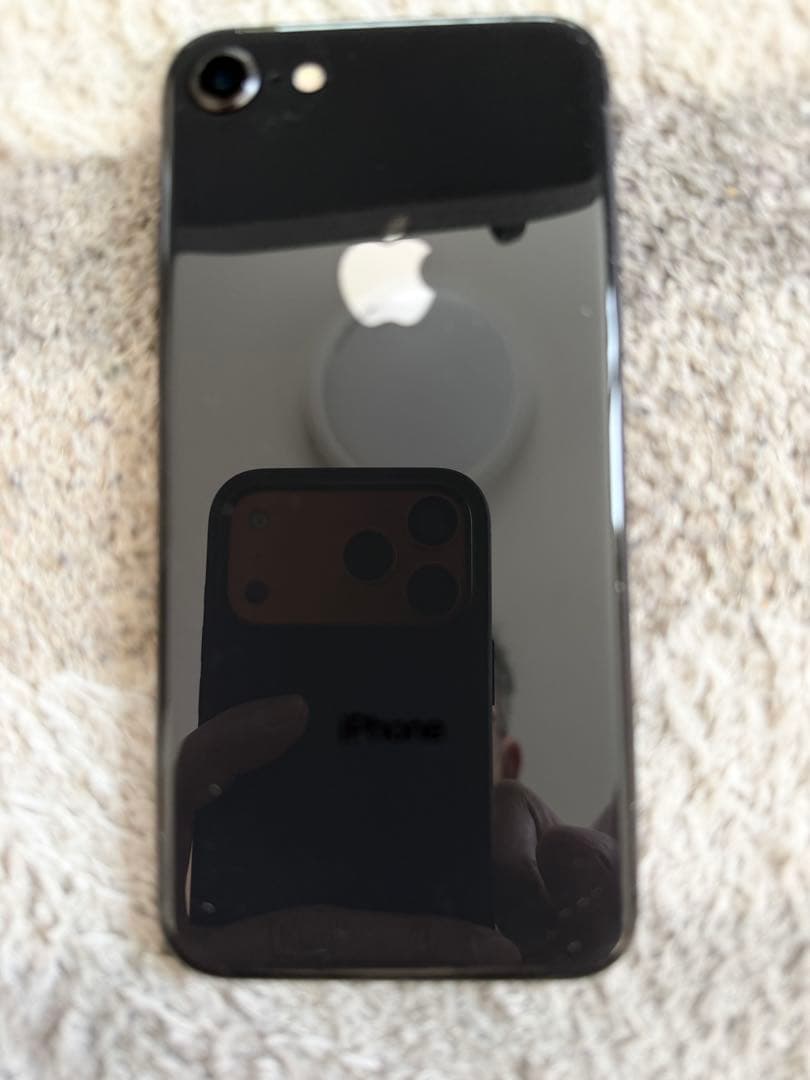 iPhone8 64G 本体のみ