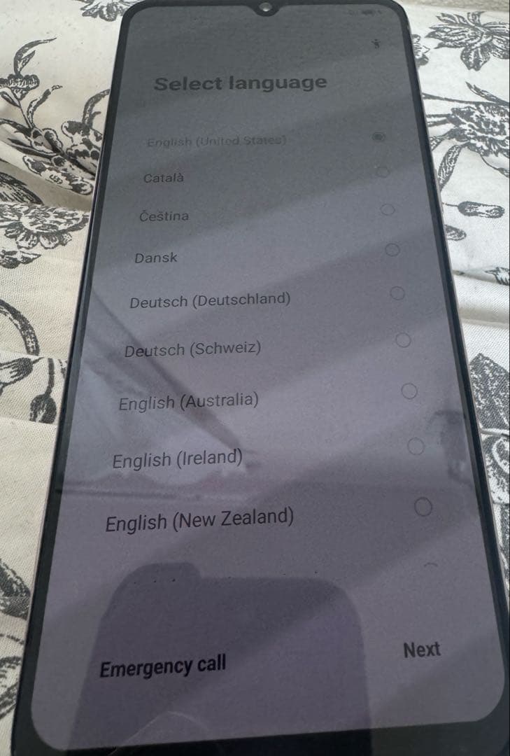 OPPO A73 スマートフォン本体