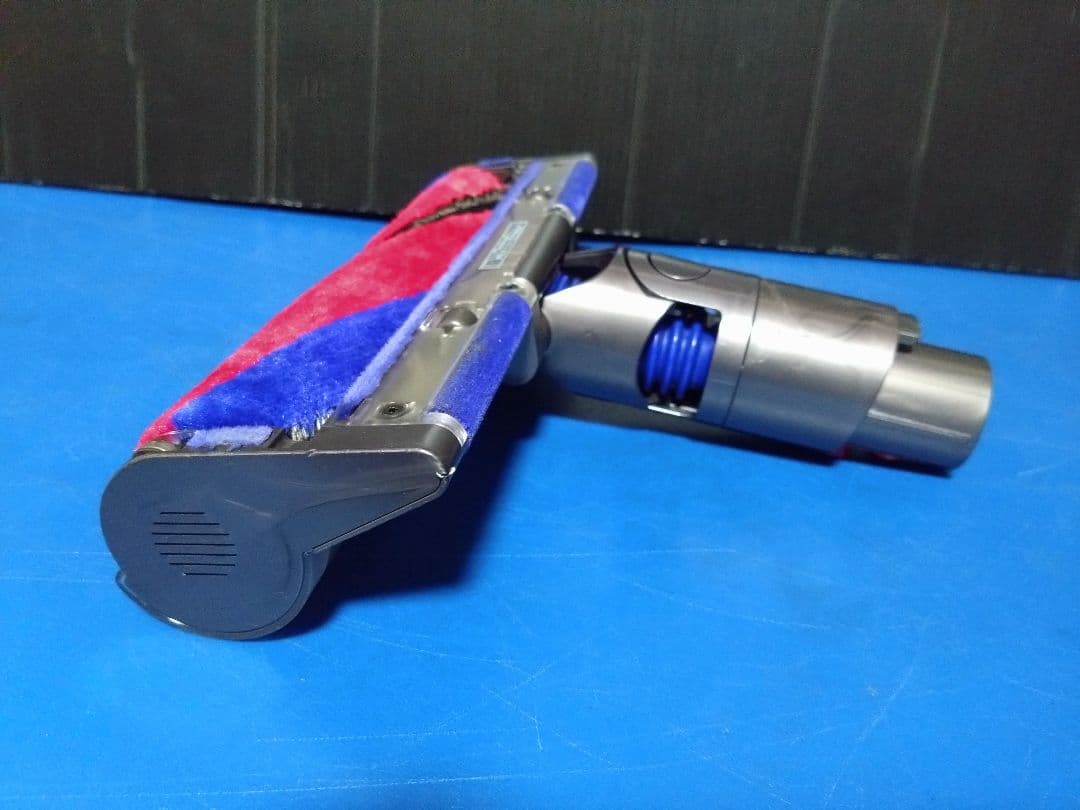 人気機種！状態良好！dyson‼️デジタルスリムフィラフィ SV18②