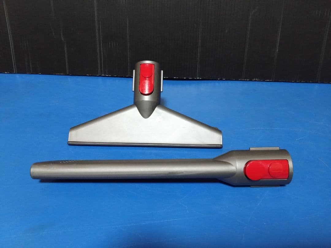 人気機種！状態良好！dyson‼️デジタルスリムフィラフィ SV18②