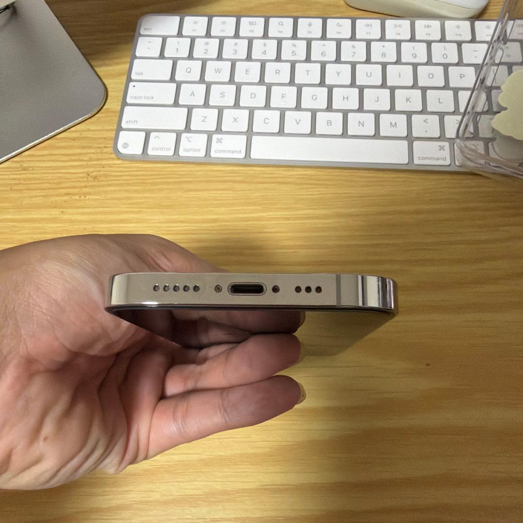 【もも】iPhone 14 Pro 128GB（値下げ交渉可）
