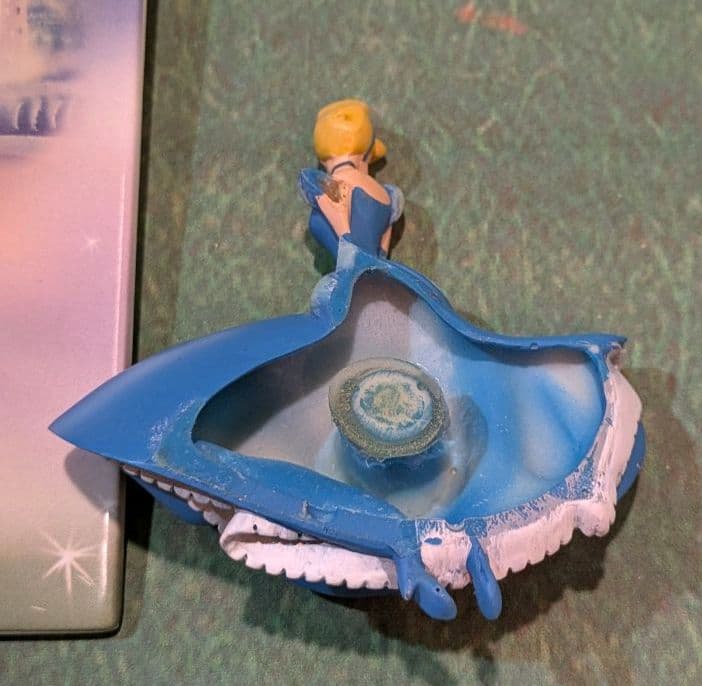 ディズニー　限定版コレクション　シンデレラ　壁掛け　鑑定書付き　未使用　レア