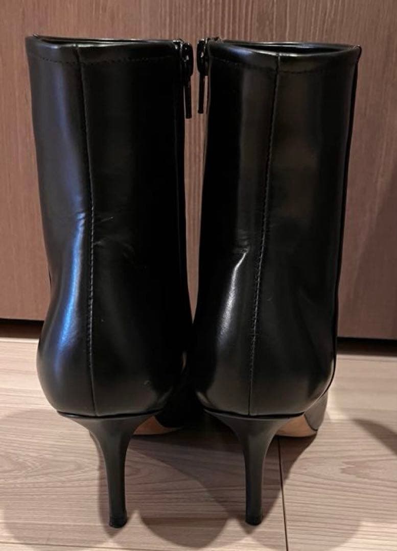 専用　PELLICO ペリーコ　ブラックレザー ポインテッドトゥ　ショートブーツ