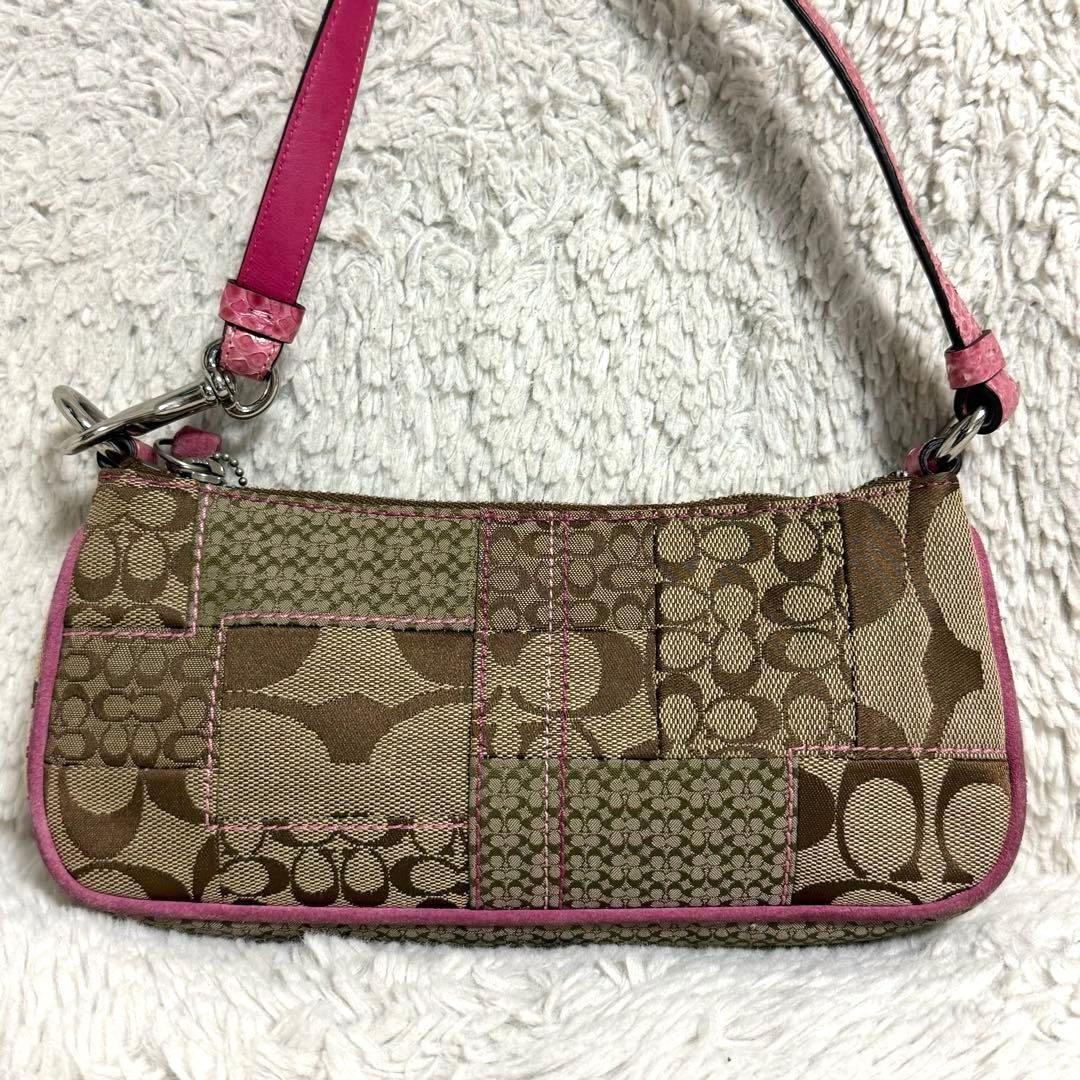 COACH コーチ アクセサリーポーチ シグネチャー ピンク ワンショルダー