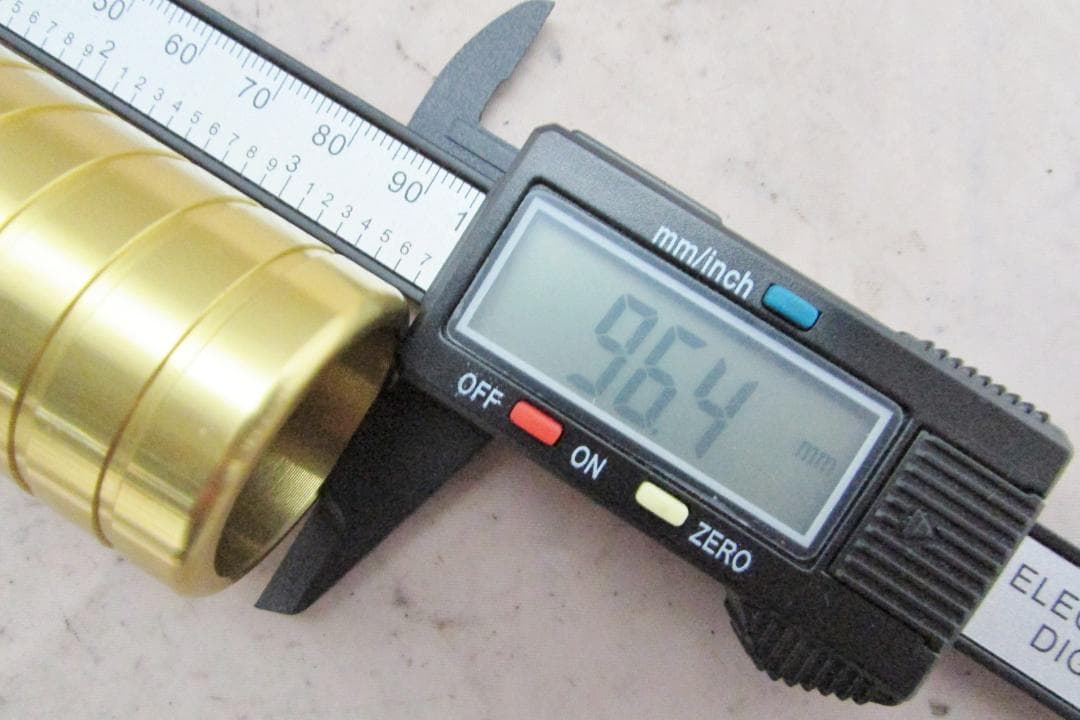 BMX ペグ MAGIC FRUITS Diet Peg × 2本