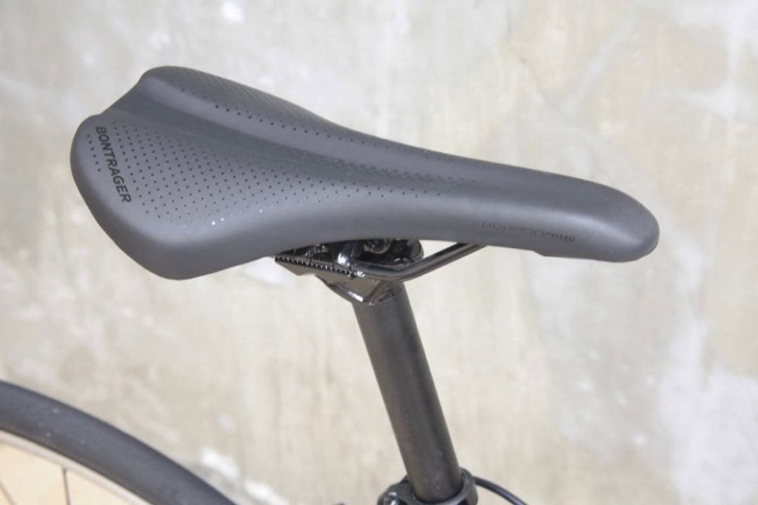 TREK トレック ロードバイク ブラック