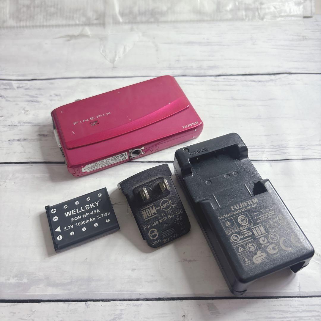 【希少】FUJIFILM FINEPIX Z900EXR 人気ピンク
