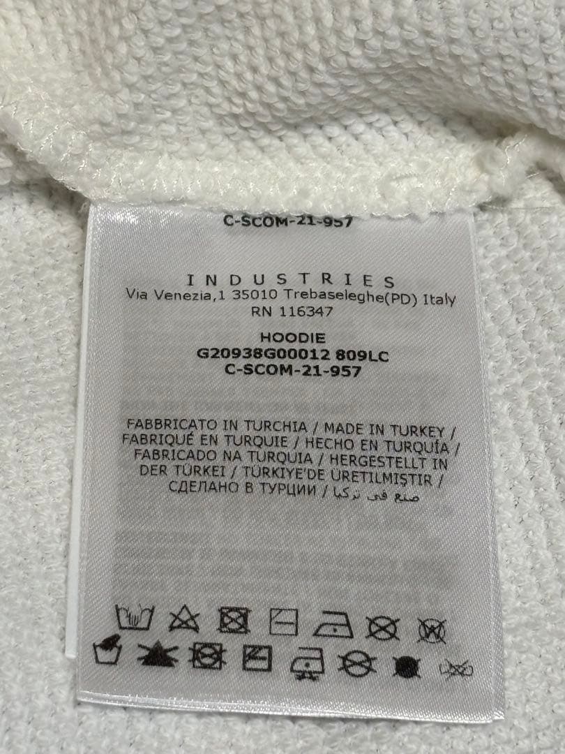 MONCLER フード付きオフホワイトスウェット　正面極小シミ有　sizeS〜M