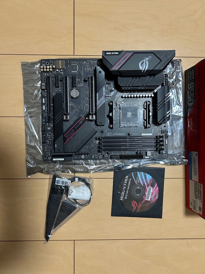 マザーボード ROG STRIX B550-E GAMING