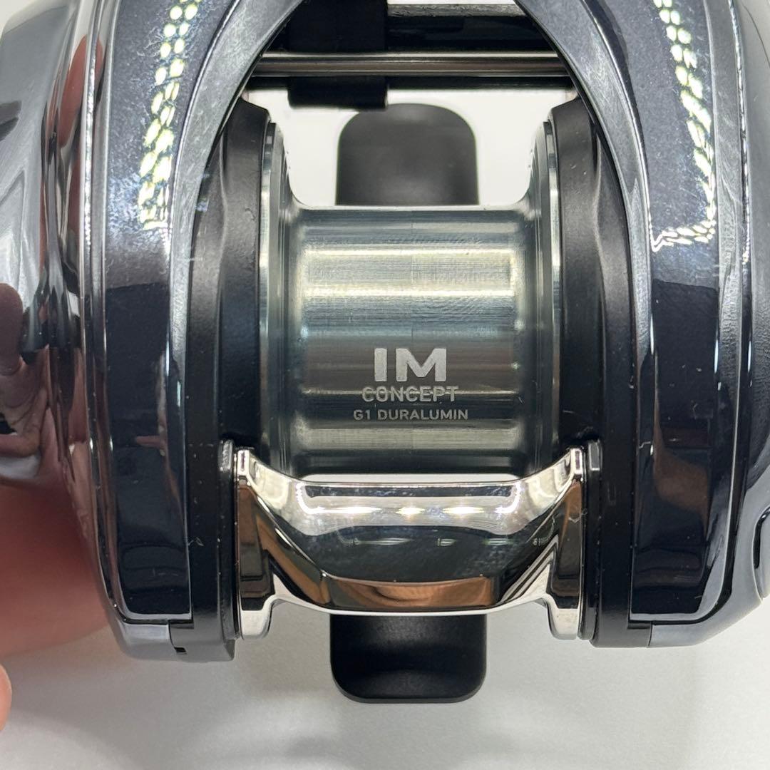 極美品 未使用　ダイワ IMZ TW 200XHL-C 左ハンドル