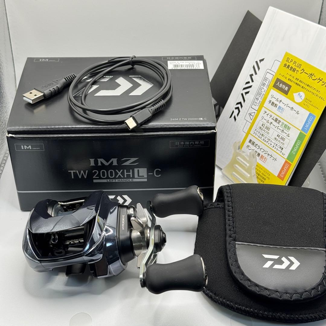 極美品 未使用　ダイワ IMZ TW 200XHL-C 左ハンドル
