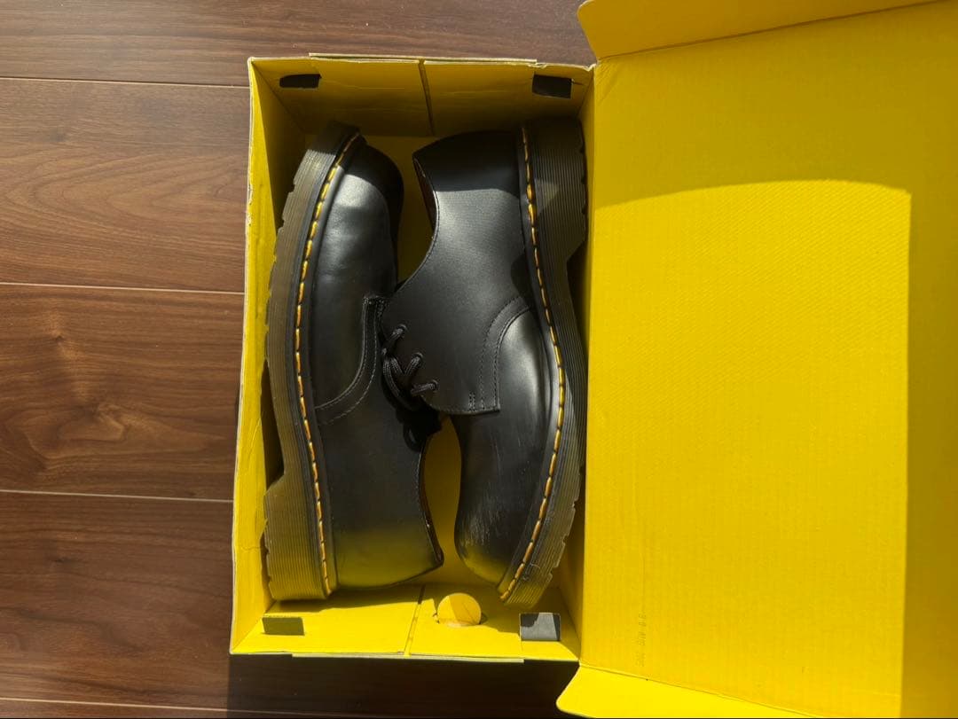 ドクターマーチン 3ホール ブラック　1925 5400