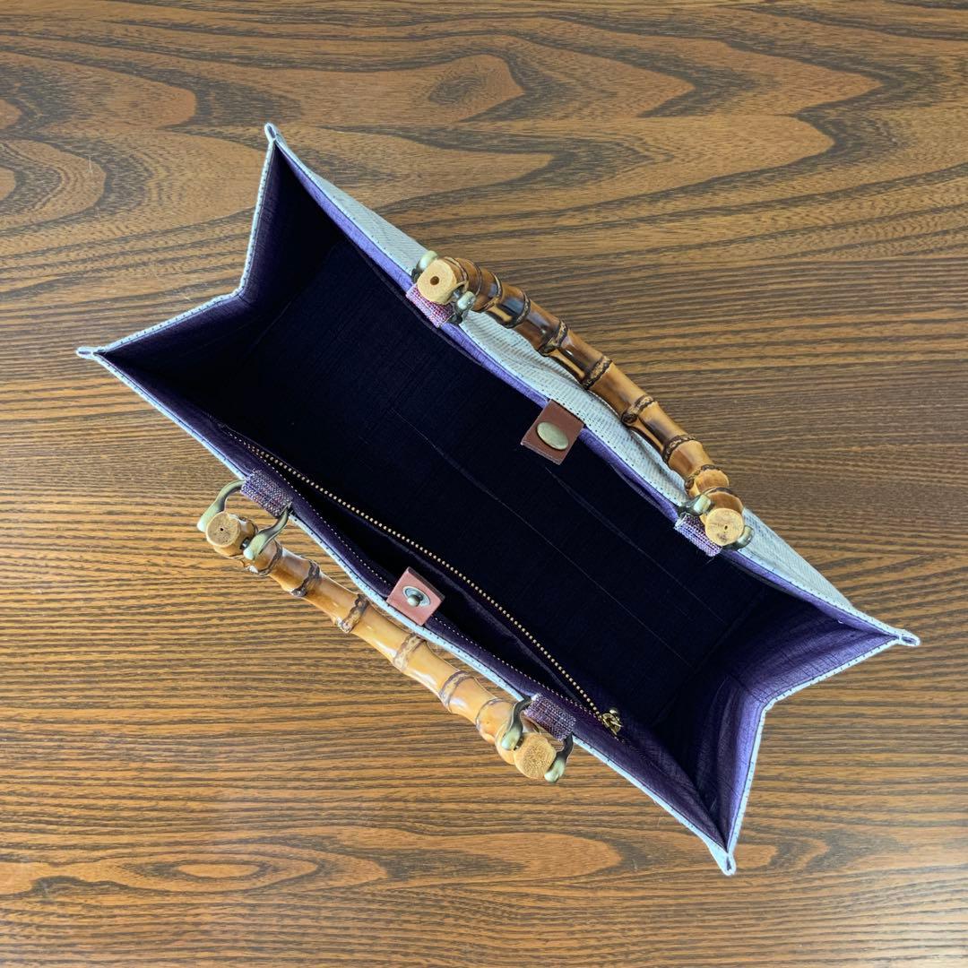 白大島紬 梅に満開の牡丹 リメイク バンブーハンドルバッグ ショッパー風