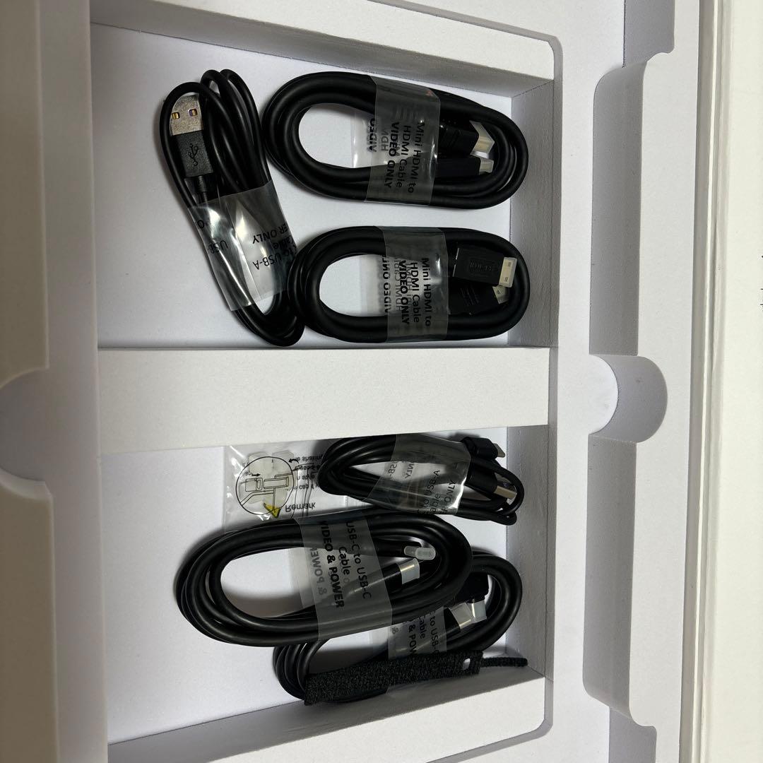 デュアルディスプレイ 15.6インチ モバイルモニター 未使用